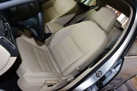 2015款斯柯达明锐1.6L自动逸杰版