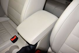 2015款斯柯达明锐1.6L自动逸杰版