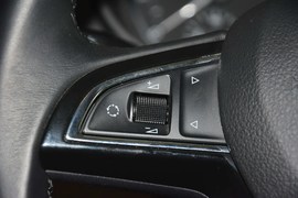 2015款斯柯达明锐1.6L自动逸杰版