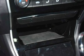 2014款长城C50升级版1.5T手动时尚型