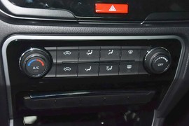 2014款长城C50升级版1.5T手动时尚型