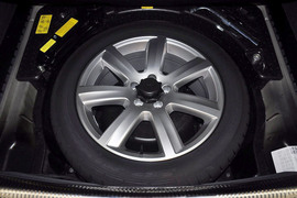 2014款大众辉腾3.0L行政型