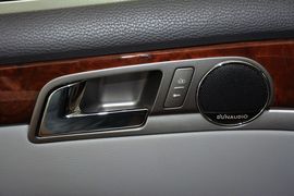 2014款大众辉腾3.0L行政型