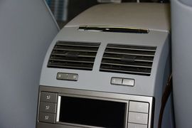 2014款大众辉腾3.0L行政型
