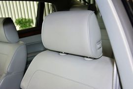 2014款大众辉腾3.0L行政型