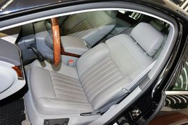 2014款大众辉腾3.0L行政型