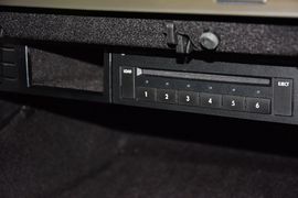 2014款大众辉腾3.0L行政型