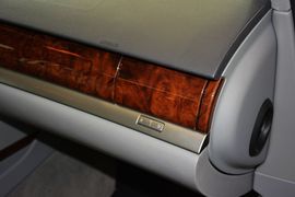 2014款大众辉腾3.0L行政型