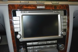 2014款大众辉腾3.0L行政型