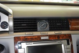 2014款大众辉腾3.0L行政型