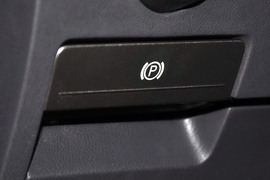 2014款大众辉腾3.0L行政型