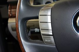 2014款大众辉腾3.0L行政型