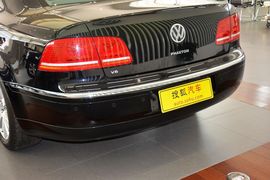 2014款大众辉腾3.0L行政型