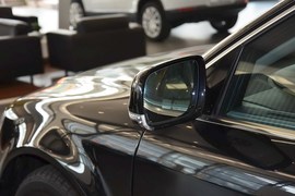2014款大众辉腾3.0L行政型