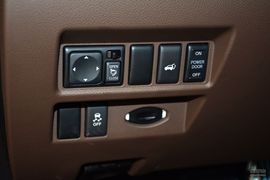 2013款英菲尼迪QX70