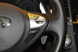 2013款英菲尼迪QX70