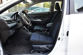 2015款丰田致炫1.5E魅动版AT