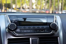 2015款丰田致炫1.5E魅动版AT