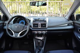 2015款丰田致炫1.5E魅动版AT