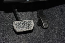 2015款丰田致炫1.5G自动炫动天窗特别版