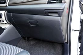 2015款丰田致炫1.5G自动炫动天窗特别版