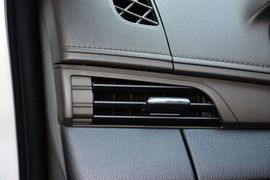 2015款丰田致炫1.5G自动炫动天窗特别版