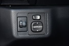 2015款丰田致炫1.5G自动炫动天窗特别版