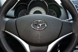 2015款丰田致炫1.5G自动炫动天窗特别版