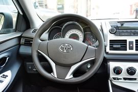 2015款丰田致炫1.5G自动炫动天窗特别版