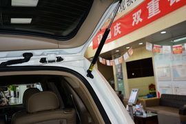 2013款丰田汉兰达2.7L两驱5座紫金版