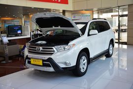 2013款丰田汉兰达2.7L两驱5座紫金版