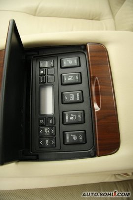 2009款日产天籁3.5L
