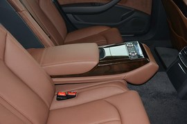 2014款奥迪A8L