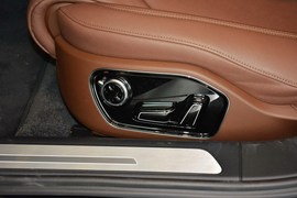 2014款奥迪A8L