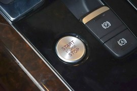 2014款奥迪A8L