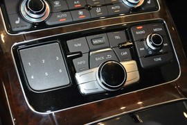 2014款奥迪A8L