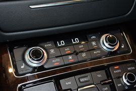 2014款奥迪A8L