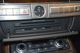 2014款奥迪A8L