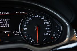 2014款奥迪A8L