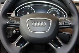 2014款奥迪A8L
