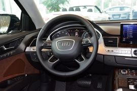2014款奥迪A8L