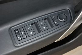 2012款MG5
