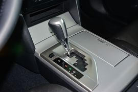 2012款丰田凯美瑞骏瑞2.0S耀动版