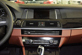 2014款宝马520Li典雅型