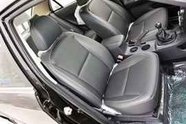 2015款比亚迪L3