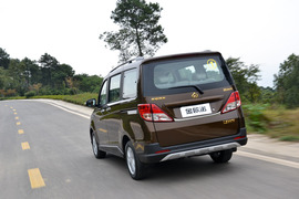 2015款长安金欧诺1.5L豪华型