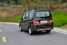 2015款长安金欧诺1.5L豪华型