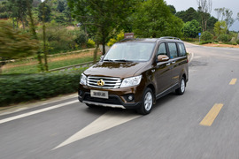 2015款长安金欧诺1.5L豪华型