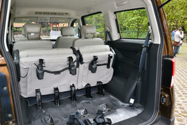 2015款长安金欧诺1.5L豪华型