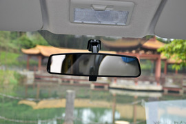 2015款长安金欧诺1.5L豪华型